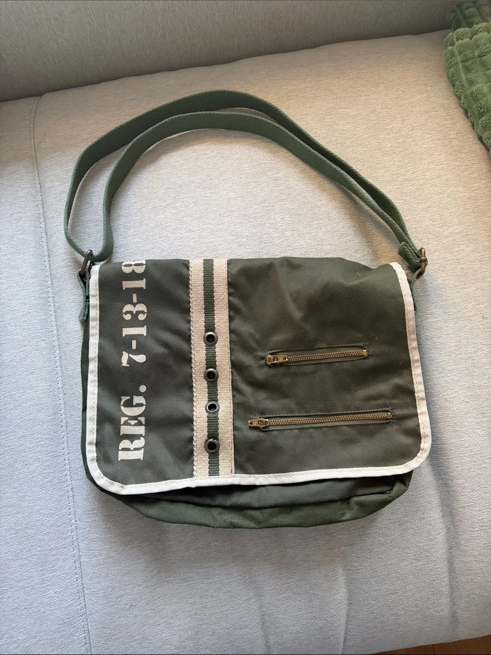 Olive Green Canvas Messenger Bag - Unbranded